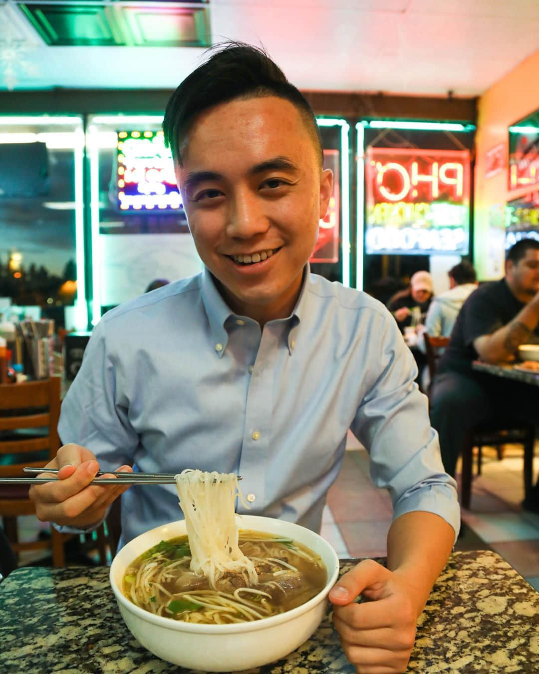 双性恋亚裔鲜肉参选美国议员为双性恋发声 鼓励同志勇敢骄傲地说「这就是我想要的!」-NICEGAY