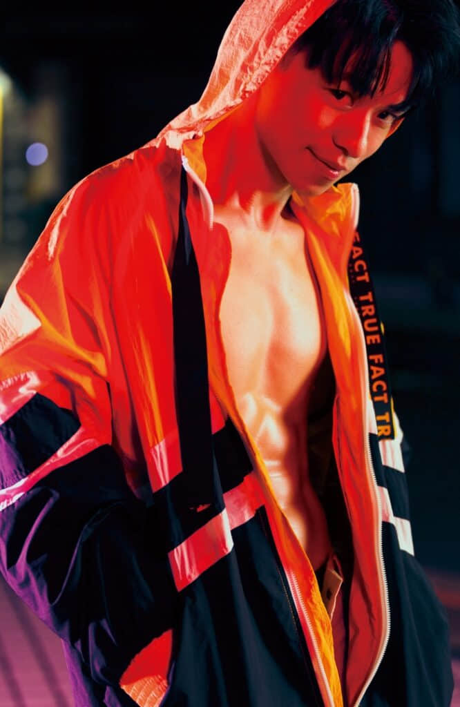 男体摄影师晏人物谈拍摄:在男孩身上找到慾望触发点,将它封存在画面-NICEGAY
