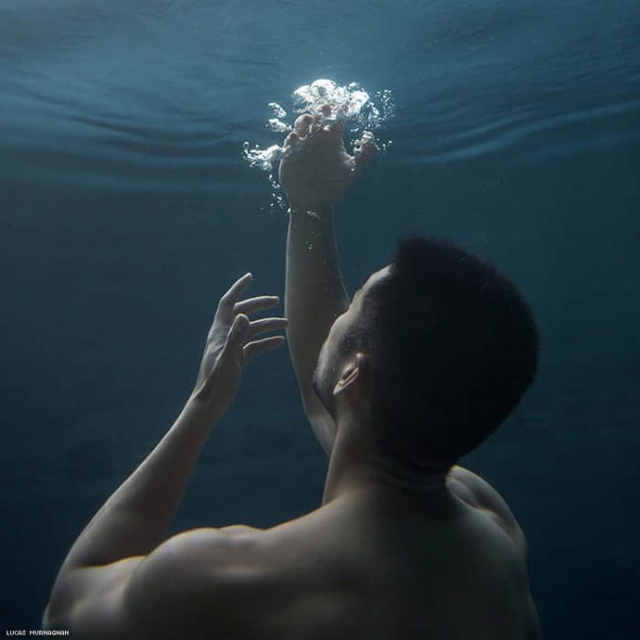 加拿大同志摄影师专拍水下男体,可口男体在水底更显多汁! -7 加拿大同志摄影师专拍水下男体,可口男体在水底更显多汁!-NICEGAY