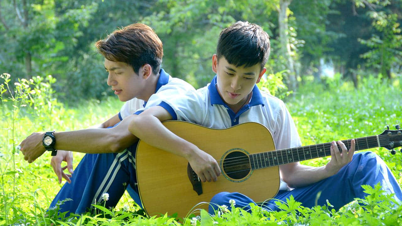 我国BL作品《鱼心河忍》情节激似《上瘾》!费洛蒙四射的高校男男同居生活-NICEGAY