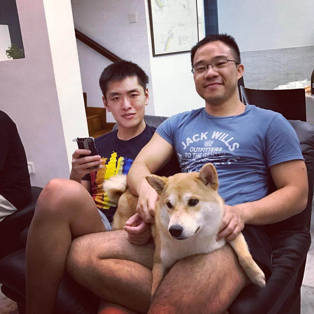 新加坡国父之孙李桓武和男友结婚了!两人甜蜜合照大放闪!-NICEGAY