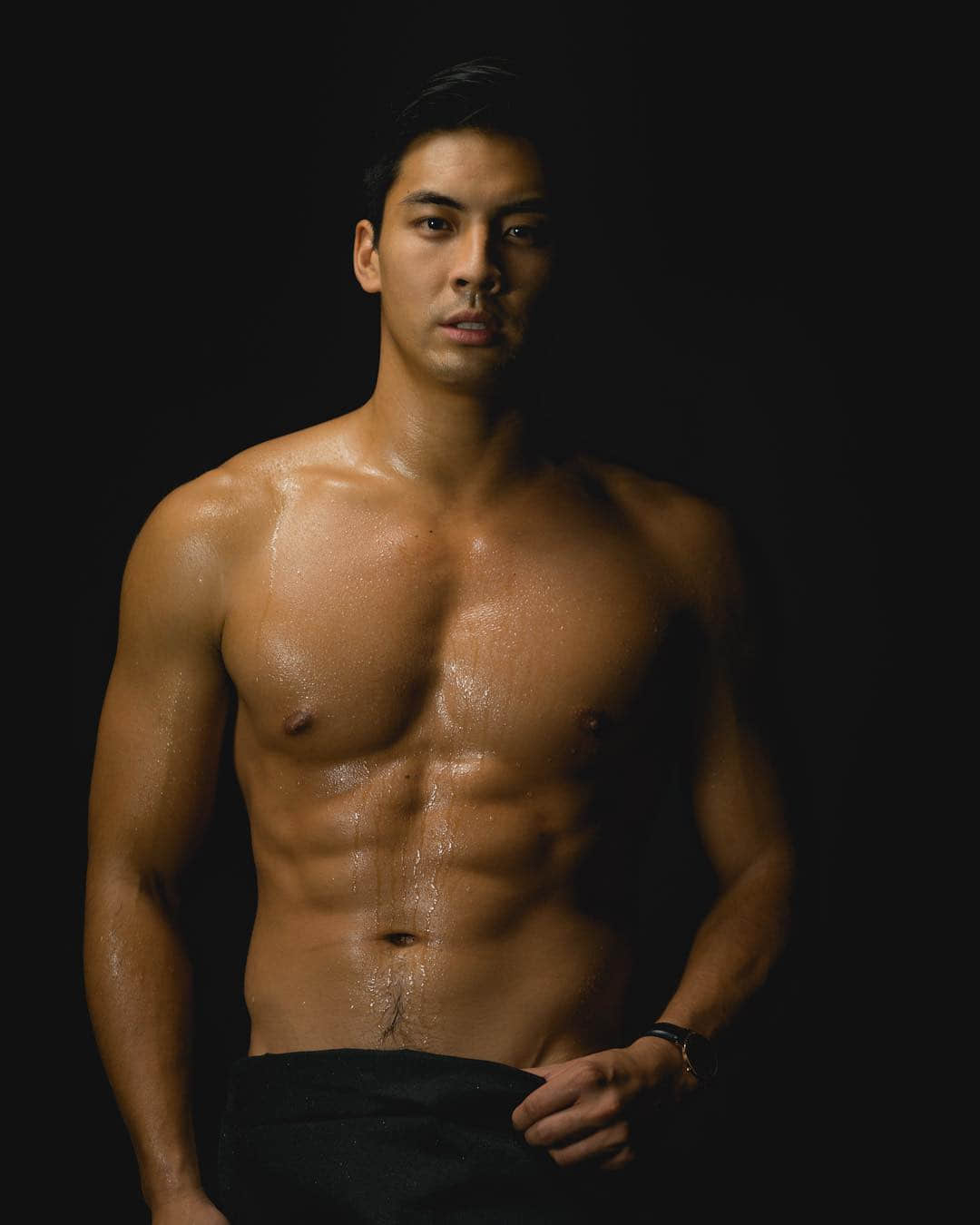 《花木兰》李翔真人翻版!印尼籍天菜演员靠烂英文获得角色!-NICEGAY