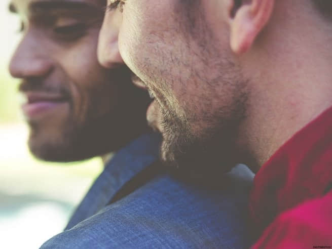 出去约会总是尬聊?9点同志约会小撇步让你轻松捕获男人!-NICEGAY