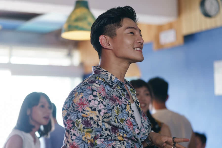 单眼皮壮肌帅哥演出男同志空少 被大妈猛戳硬硬胸肌！-NICEGAY