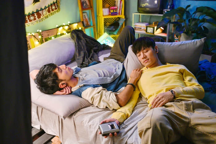 邱志宇创作《我的灵魂是爱做的》电影主题曲 MV里与异男忘热吻:嘴唇好软!-NICEGAY