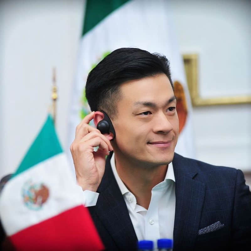 出柜男同志美国议员罗达伦谈出柜:当你出柜时,许多人的善意和接纳会让你惊讶-NICEGAY