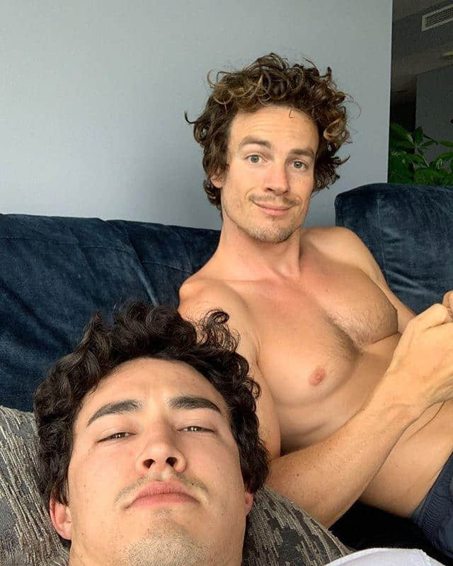 超八卦！美剧影集帅气演员度过男男激情夜 IG推特大晒事后照？ -2