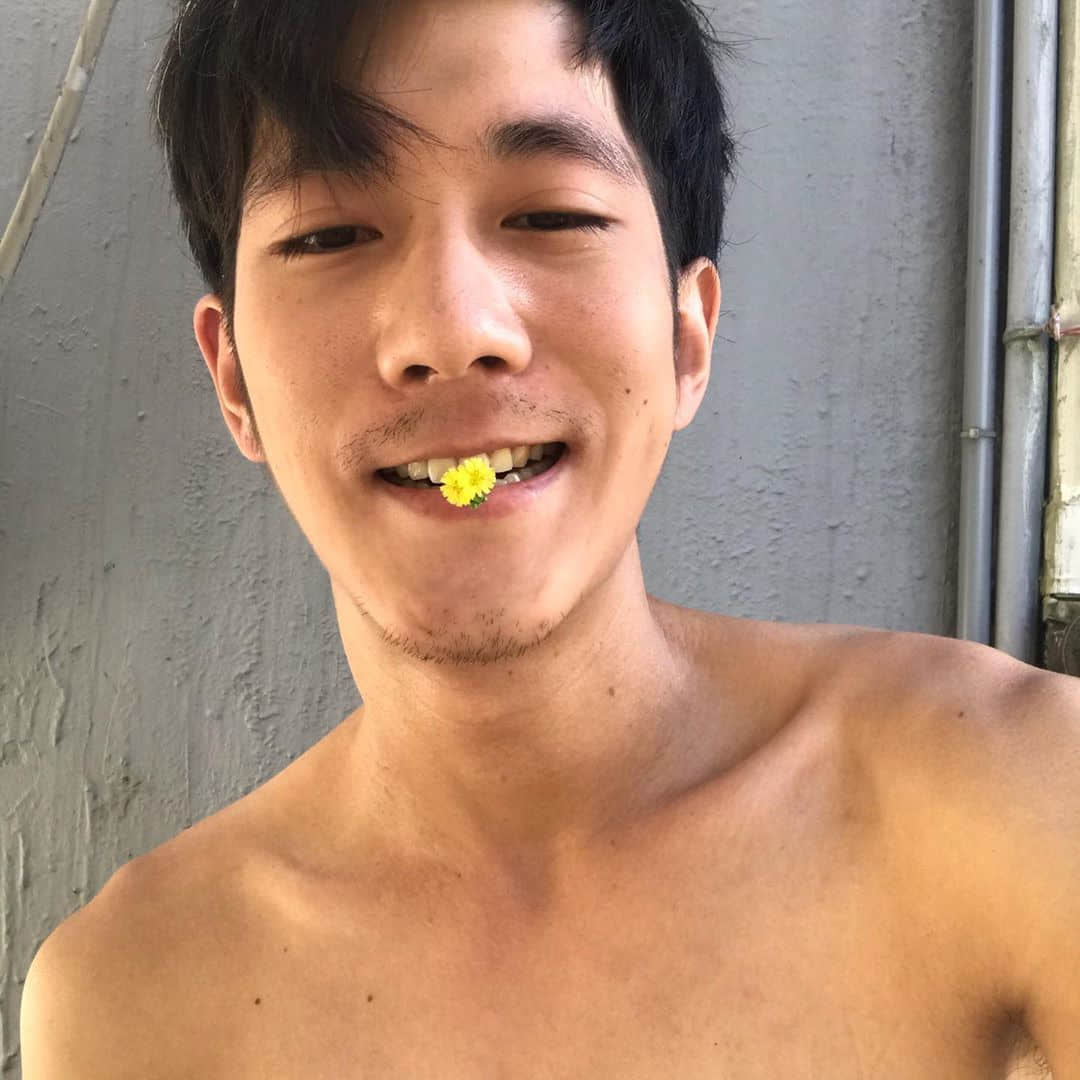 周六尝鲜肉|你没见过这么性感的帅哥画家:启小熊 -3 周六尝鲜肉|你没见过这么性感的帅哥画家:启小熊-NICEGAY