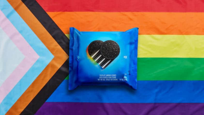 同志微电影令人落泪!OREO推限定版彩虹饼干 欢庆LGBTQ历史月 -1 同志微电影令人落泪!OREO推限定版彩虹饼干 欢庆LGBTQ历史月-NICEGAY
