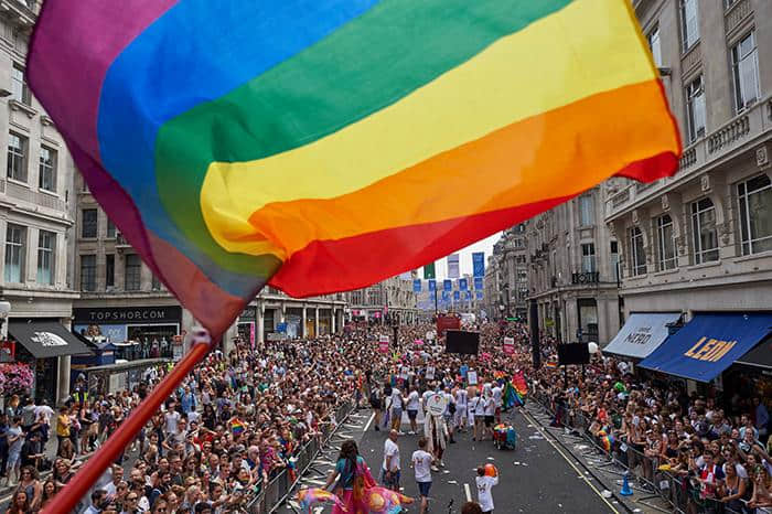 英国两大同志游行回来了!2021夏秋大街将披上满满彩虹-NICEGAY