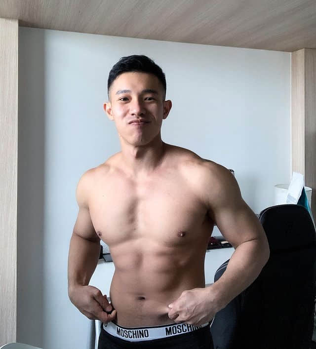 周六尝鲜肉|美好早晨给你阳光活力!新加坡肌肉帅哥补充能量来源:Cavell Lim-NICEGAY