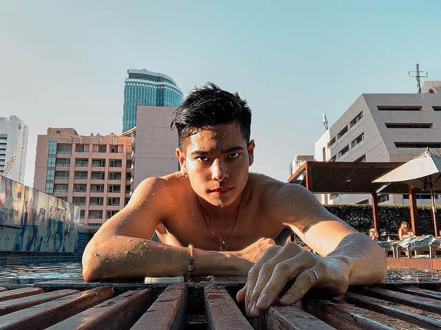 周六尝鲜肉|日系草食大眼萌帅!环游世界享受人生好时光:Jun-NICEGAY