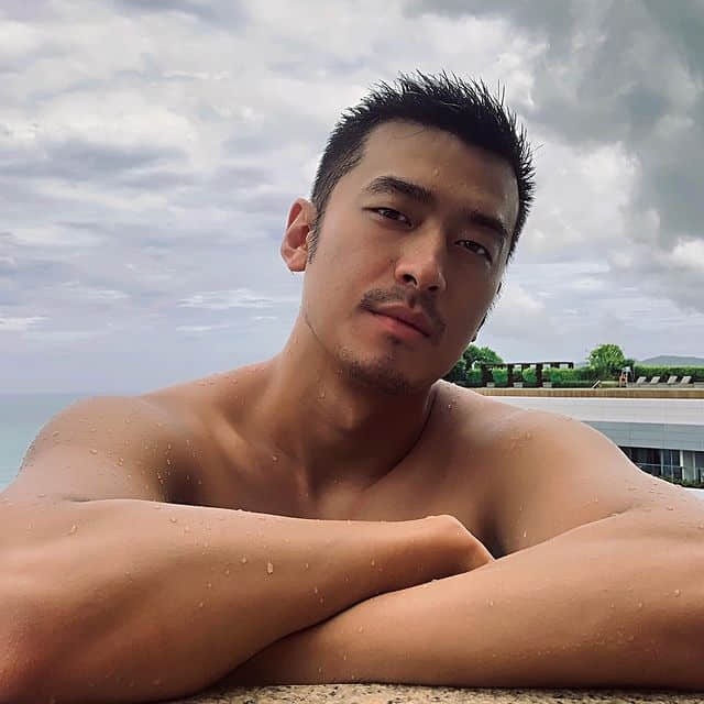 周六尝鲜肉|隐藏版胡渣帅哥!眼神迷离挑逗你的敏感带:Luke-NICEGAY