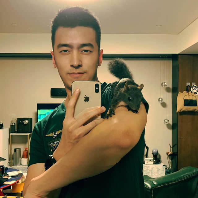 周六尝鲜肉|隐藏版胡渣帅哥!眼神迷离挑逗你的敏感带:Luke-NICEGAY