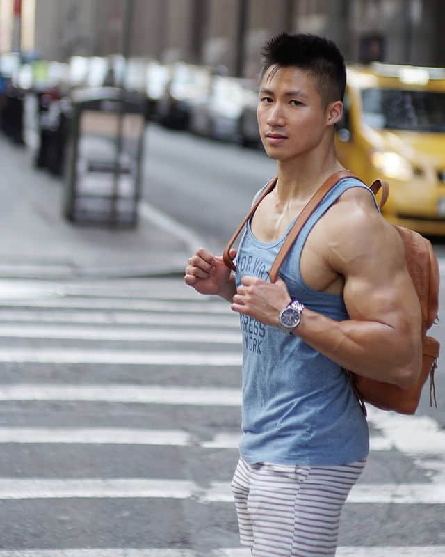 周一品肌肉|又热又辣无法招架!中日混血肌肉帅哥让你性慾直接星爆:Alex Oda-NICEGAY