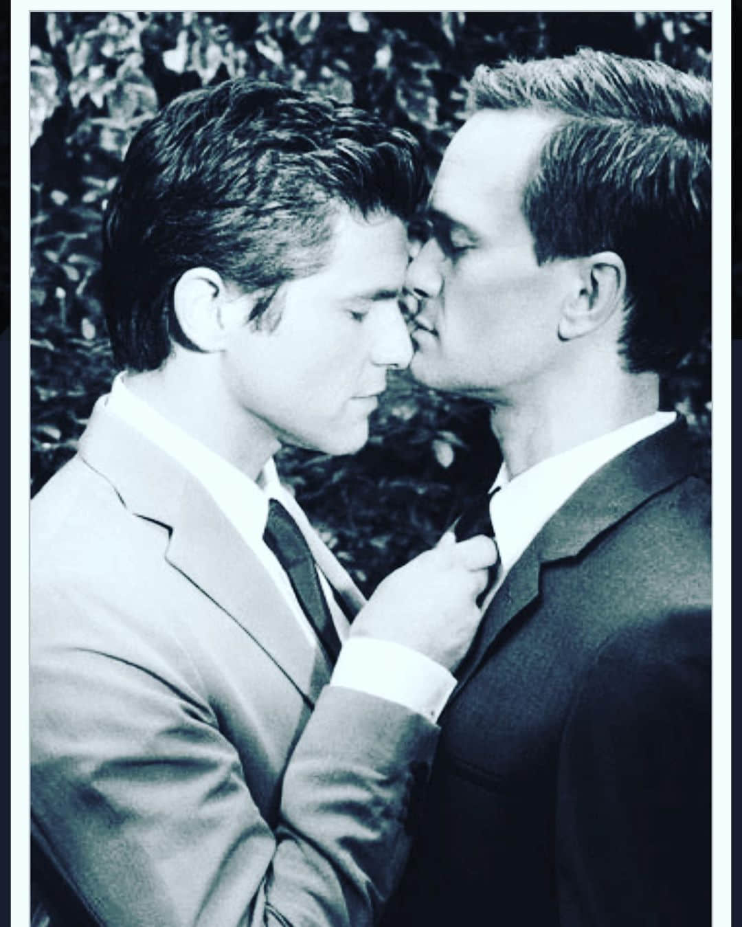 Neil Patrick Harris 大秀坚实上胸!度假意大利庆祝结婚七周年-NICEGAY