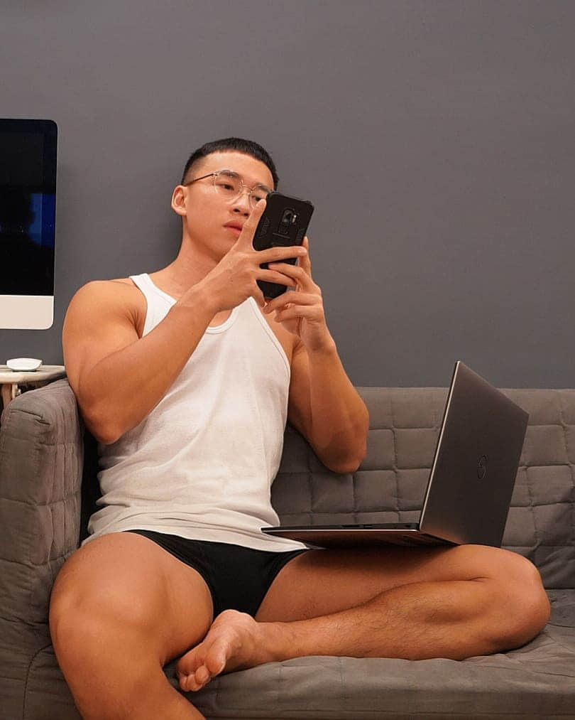 周一品肌肉|跟着肌肉巨巨一起居家健身!型男 YouTuber 重燃你减肥热情:Patrick Chen-NICEGAY