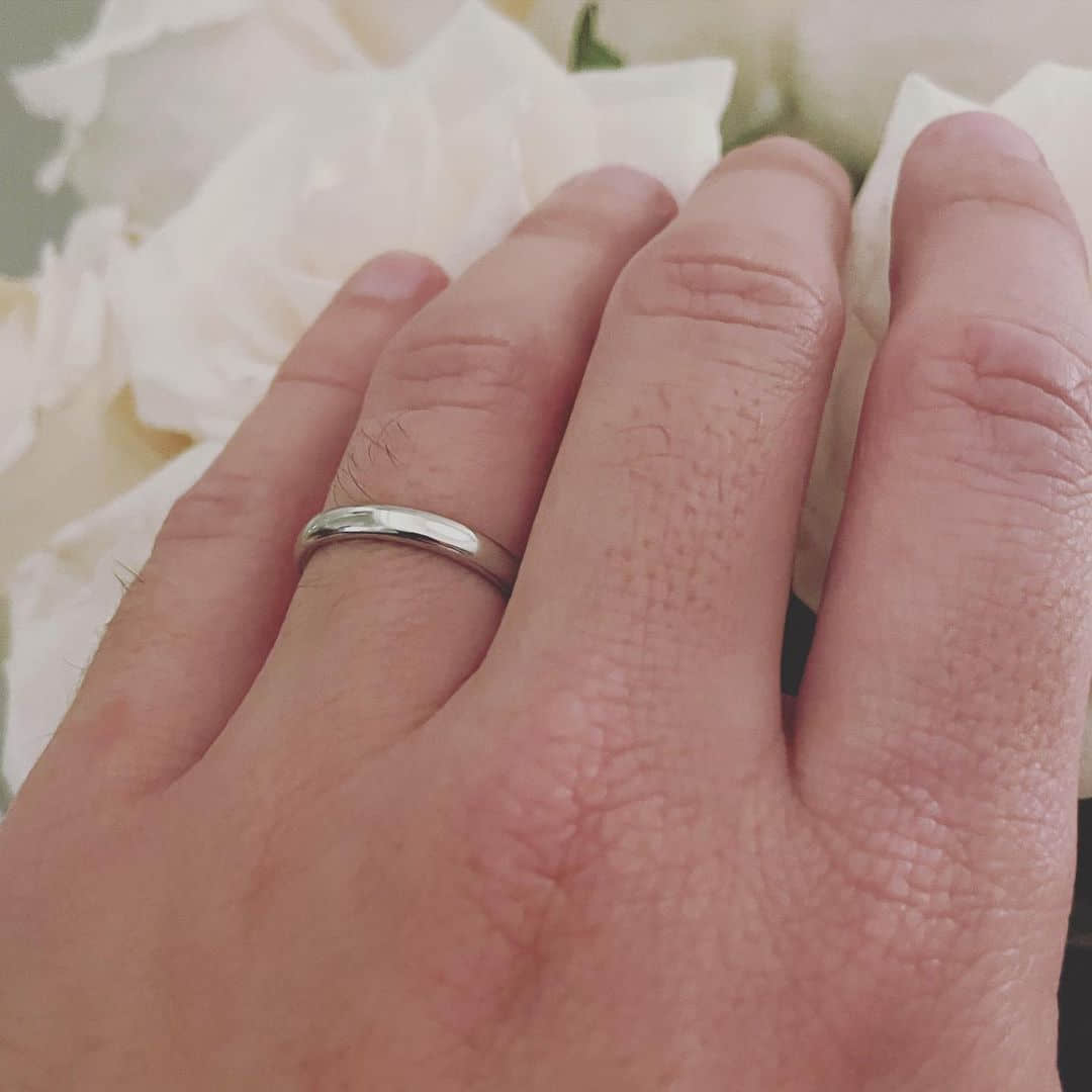 「与你有关的,我都喜欢。」 BBC广播主持人SCOTT MILLS发甜蜜订婚宣言-NICEGAY