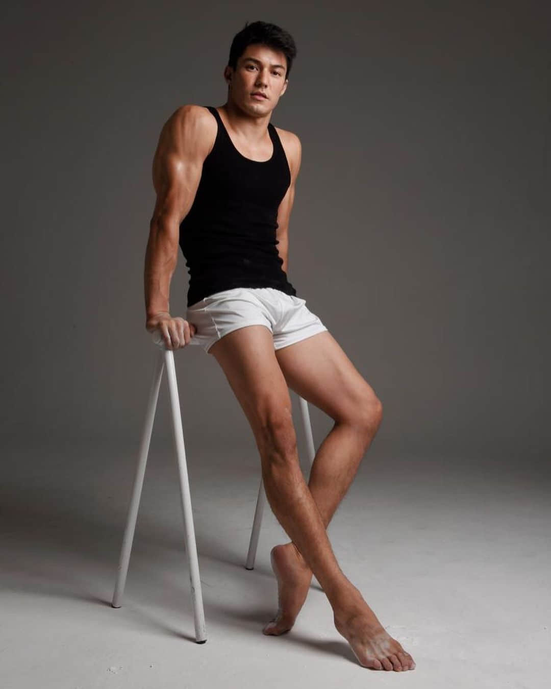 巴西体操王子认爱男友 奶狗味满溢的梦幻组合!-NICEGAY
