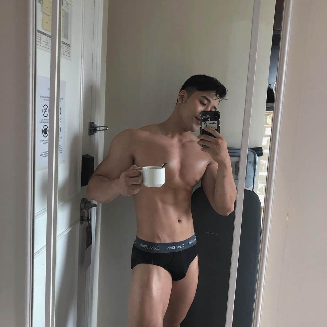 週一品肌肉|自然系越南帥哥!少年般笑容佔據你的心房:Talo Nguyen-NICEGAY