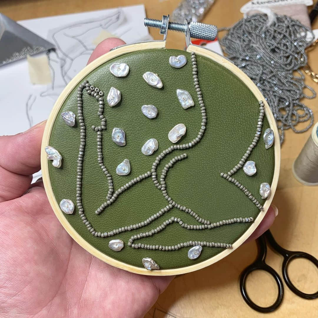 性感男體的刺繡藝術! 用簡潔線條呈現最具親密感的性慾-NICEGAY