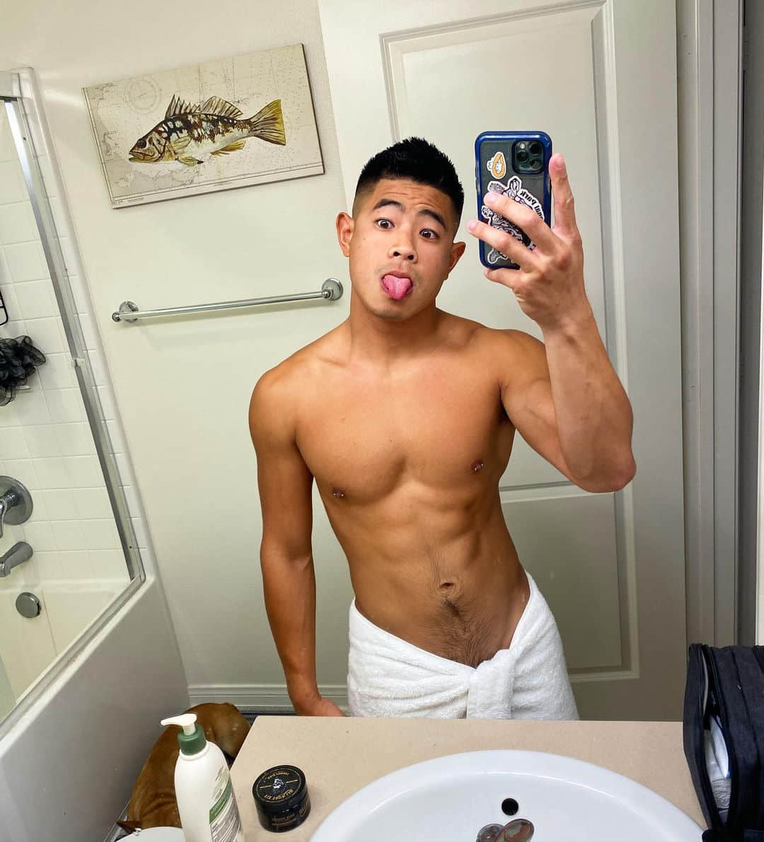 GV 界奧斯卡提名最佳 0 號! 可愛又火辣的美國亞裔名零 Luke-NICEGAY