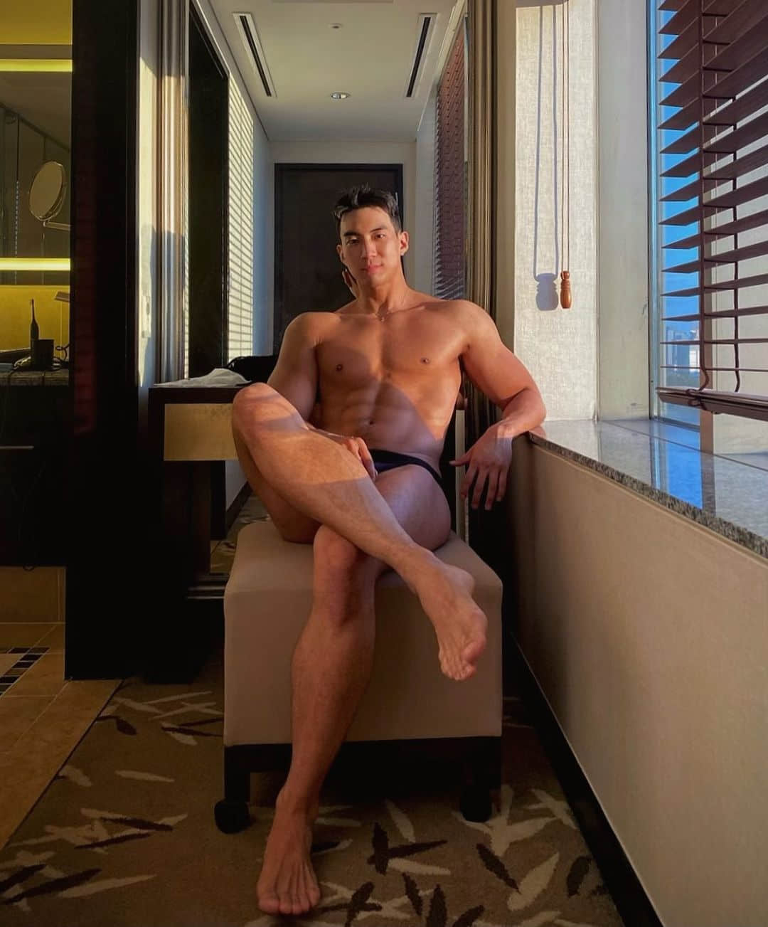 週一品肌肉|中韓兩棲的歐巴要收服你的心:Scooterrr-NICEGAY