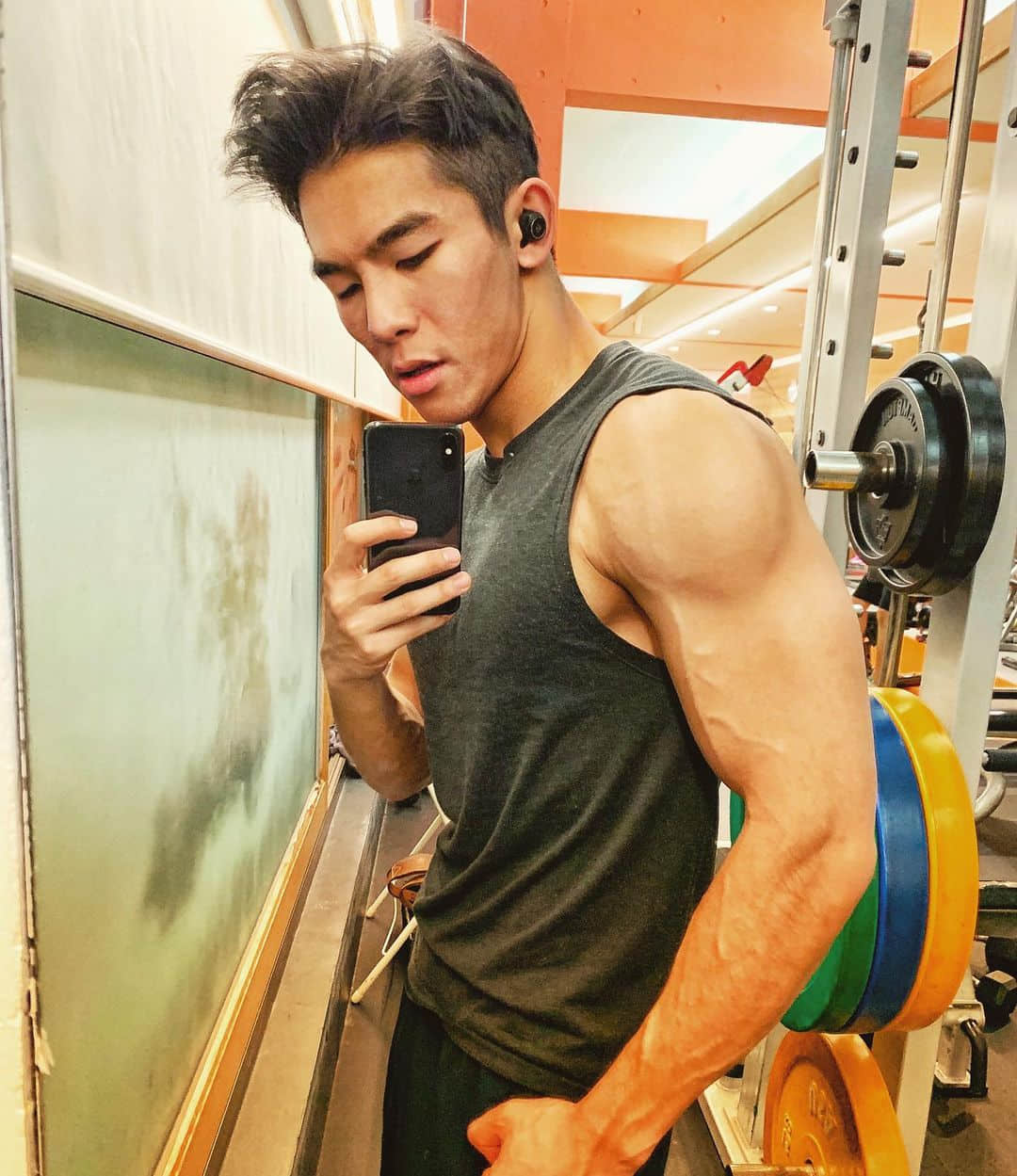 週六嚐鮮肉|健身也健腦 日本帥哥研究生:姜大禾-NICEGAY