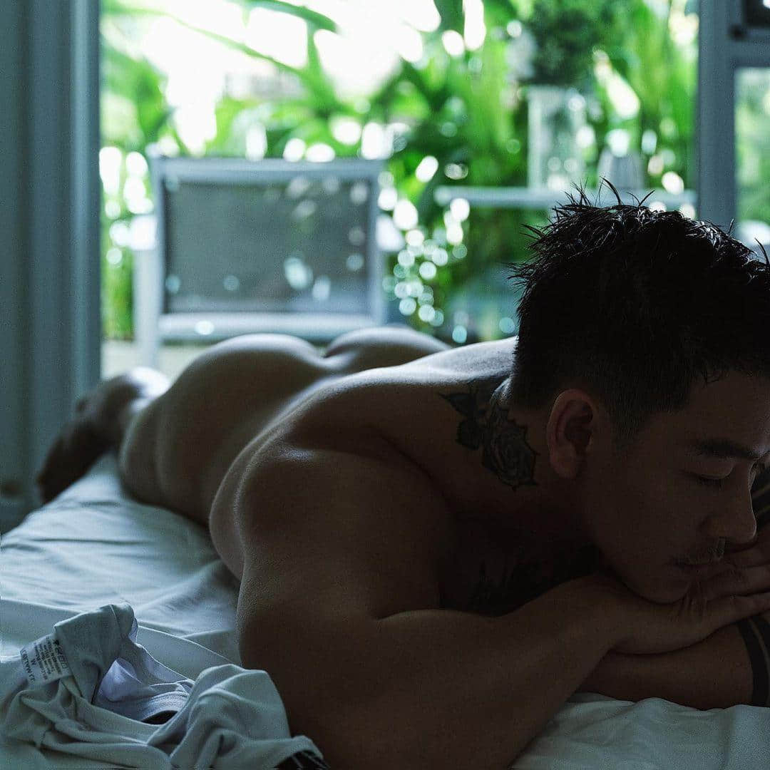 週一品肌肉|同志派對的活招牌!曾任 Dior 彩妝師的四川天菜:鄧涵洧-NICEGAY