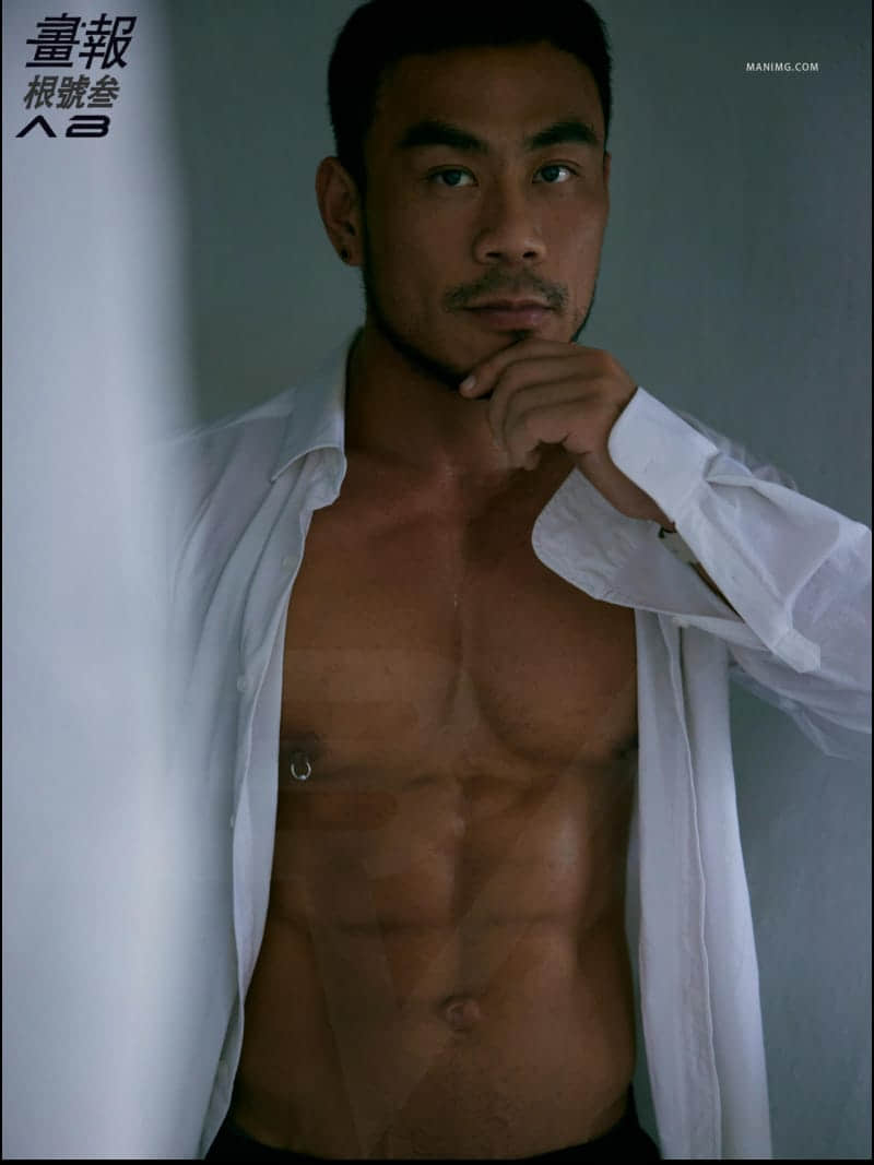 根號三³√ Issue #2 巧克力腹肌的白色誘惑-NICEGAY
