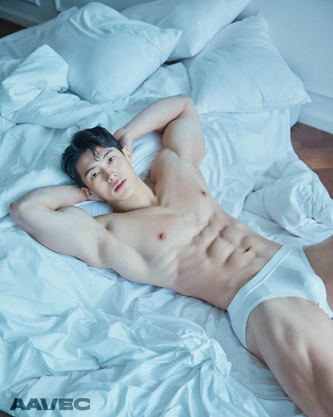 週六嚐鮮肉|帶你看看內褲模特的工作 Vlog!無害感笑顏的肌肉歐巴:Bong-NICEGAY