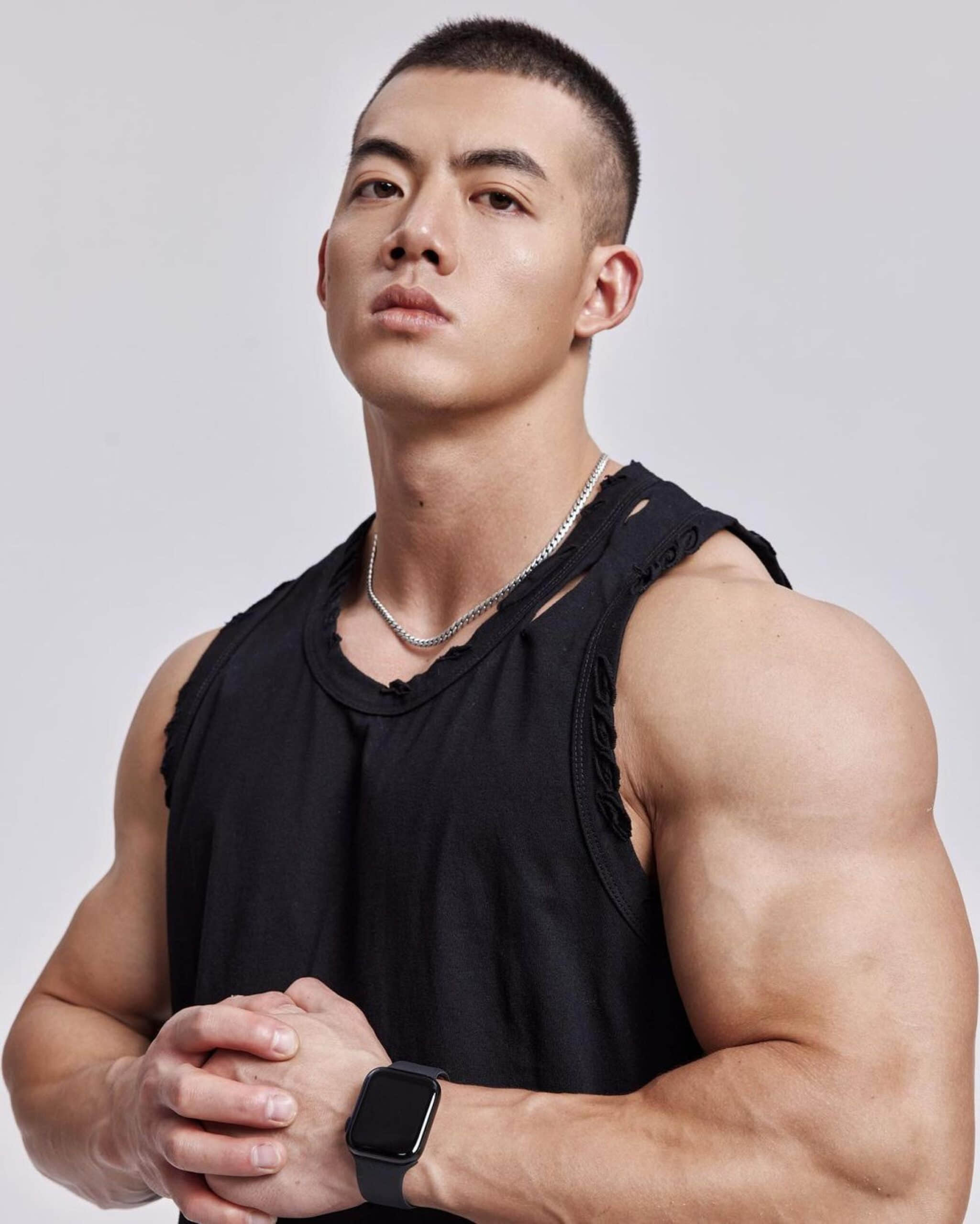 週六嚐鮮肉|抱起你猛搖的終極腰力! 公狗腰健身教練:夏勝杰-NICEGAY
