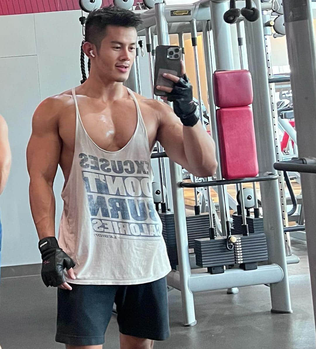 週一品肌肉|讓胸肌都跳起來! 嗨爆夜店的超胸 DJ:Bryant-NICEGAY