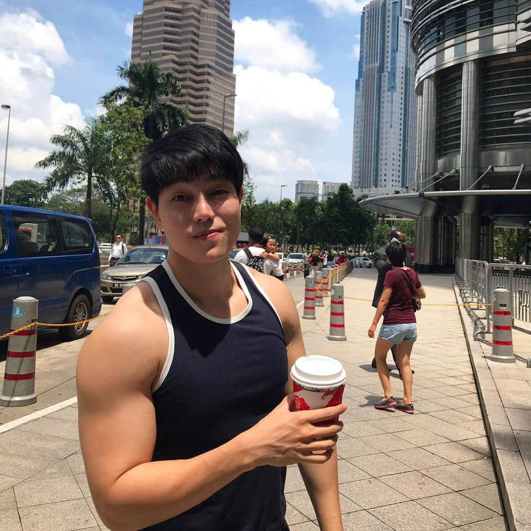 週六嚐鮮肉|想與你擁有共同語言! 勤學中文的泰國寫真男模:吳文泉-NICEGAY