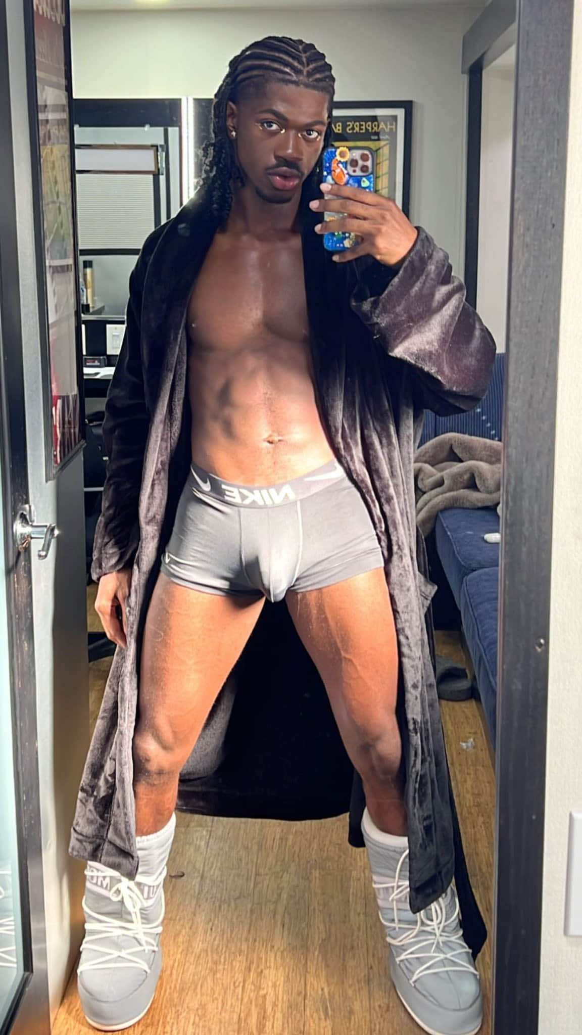 頭型露出! 盤點歐美名人的「透視感」大包-NICEGAY