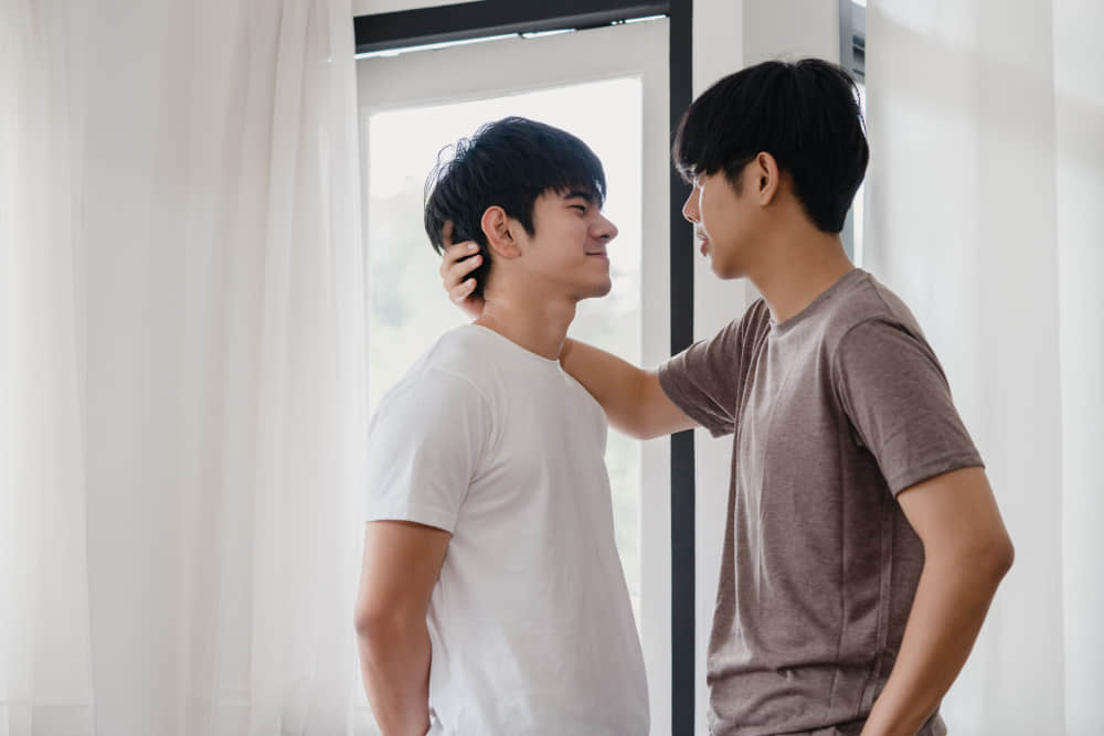 只有這個男的我可以! 探索性向的直男:想跟基友愛愛怎麼辦?-NICEGAY