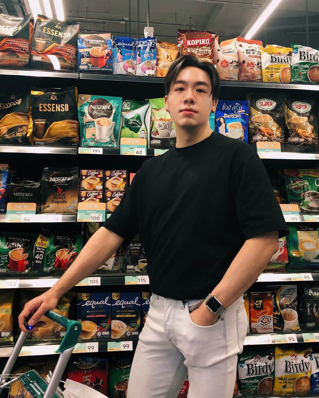 週六嚐鮮肉|白皙鮮嫩的泰式椰奶肌:pete-NICEGAY