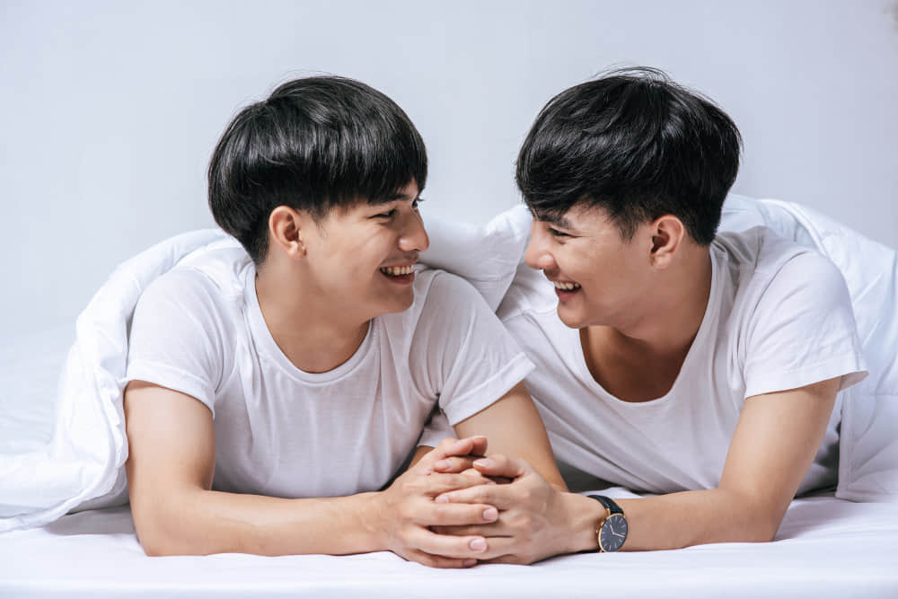 雙性戀男分享「跟男生交往」的好處:被照顧的感覺真好!-NICEGAY