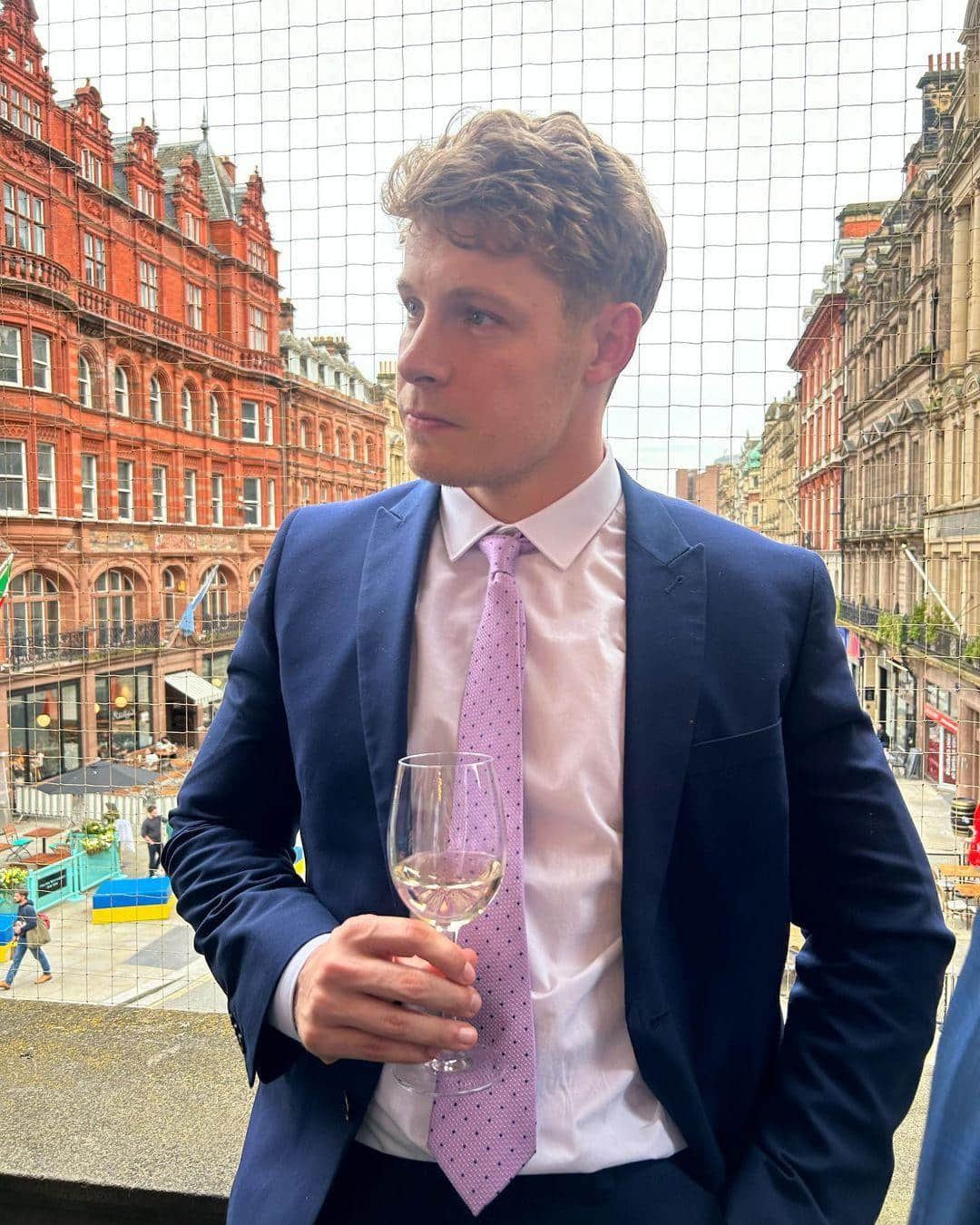 英國政治新秀太誘人 童顏巨肌讓選民想入非非-NICEGAY