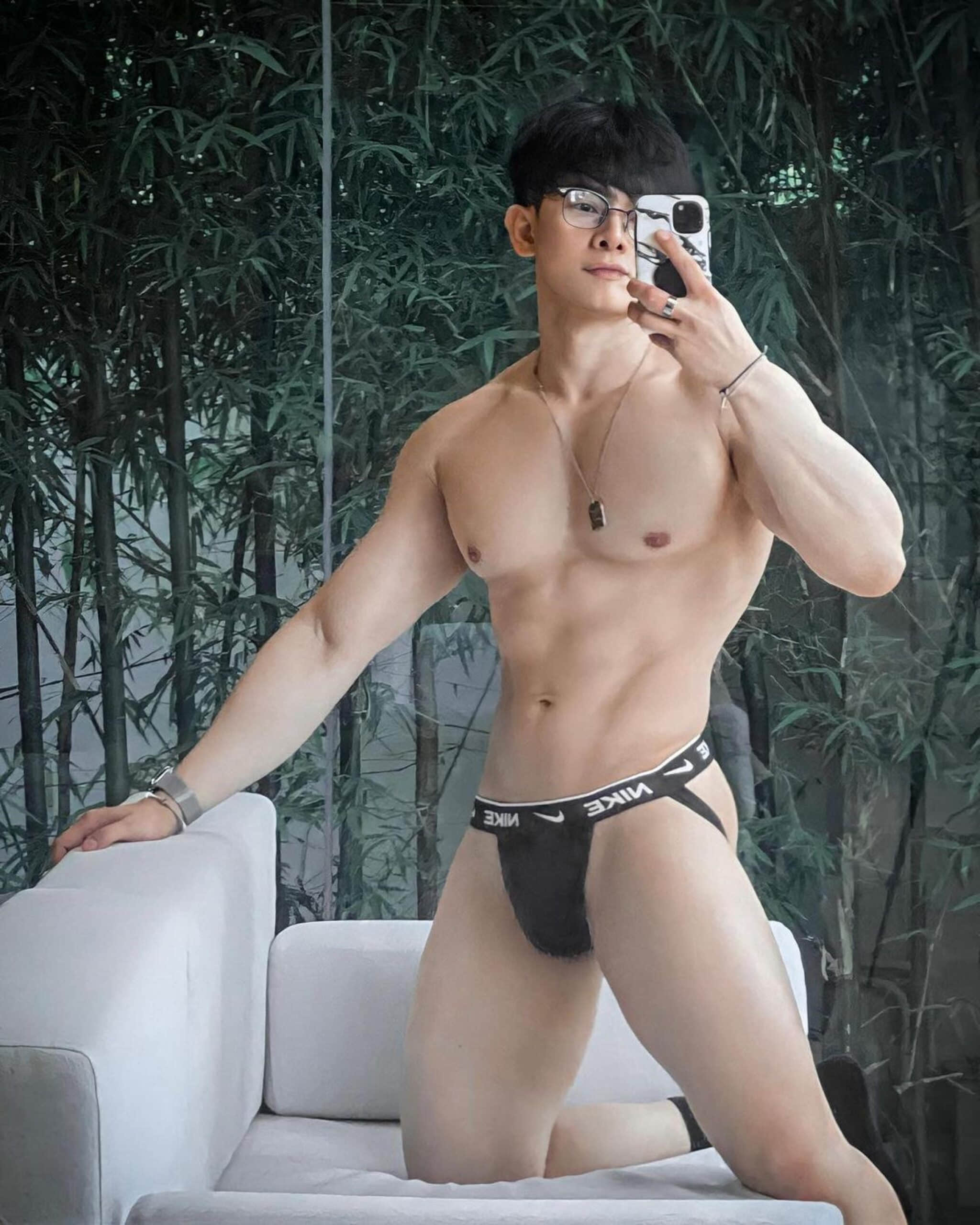 週六嚐鮮肉|打造性感人體曲線! 裸感設計建築師:Aoffy-NICEGAY