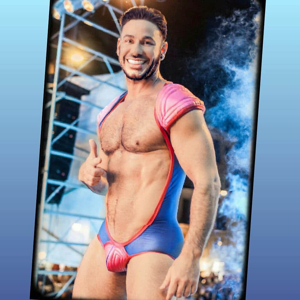 週一品肌肉|雜誌封面寵兒! 正面全露混血男模:Jonathan Best-NICEGAY