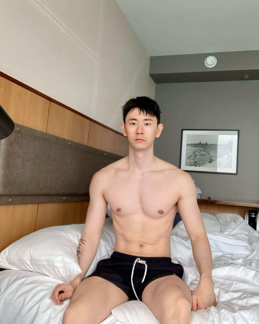 週六嚐鮮肉|斯文又陽光的鄰家男孩:Levin-NICEGAY