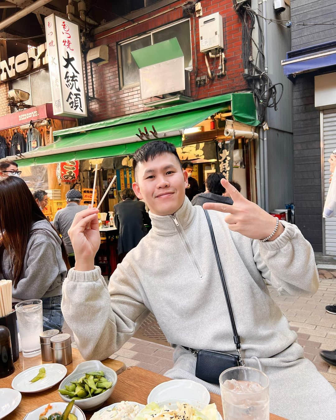 週一品肌肉|單眼皮壯熊!泰國內褲男模大秀傲人胸器:Tee-NICEGAY