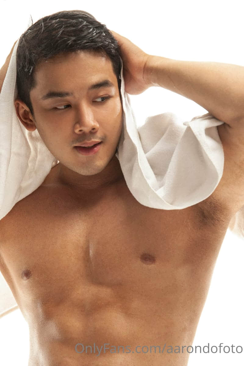AARONDOFOTO OF COLLECTION P8 TALO NGUYEN-NICEGAY