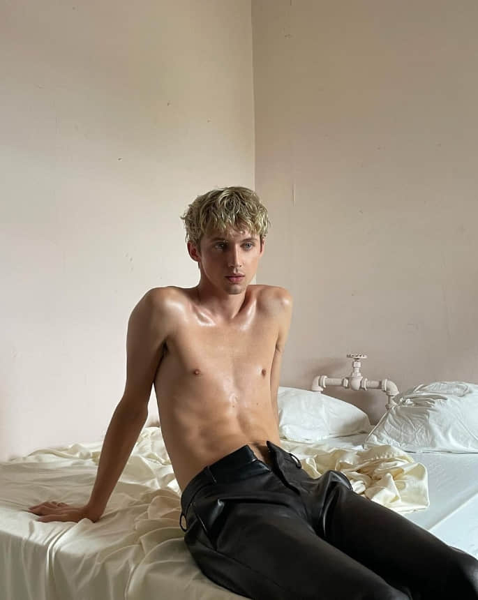 Troye Sivan無畏《Rush》負評!喜曝新專輯靈感來源:會有更多放蕩內容-NICEGAY
