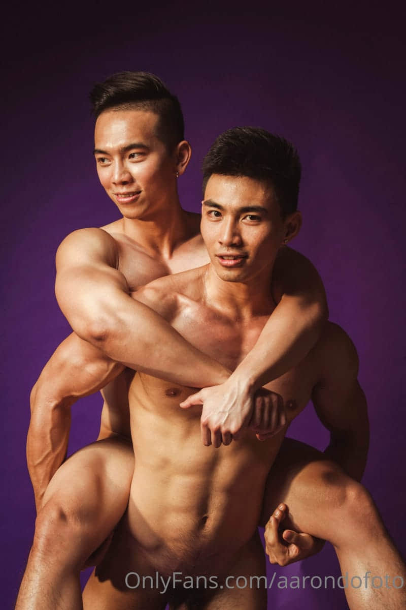 AARONDOFOTO OF COLLECTION P12 SHIREN HOANG-NICEGAY