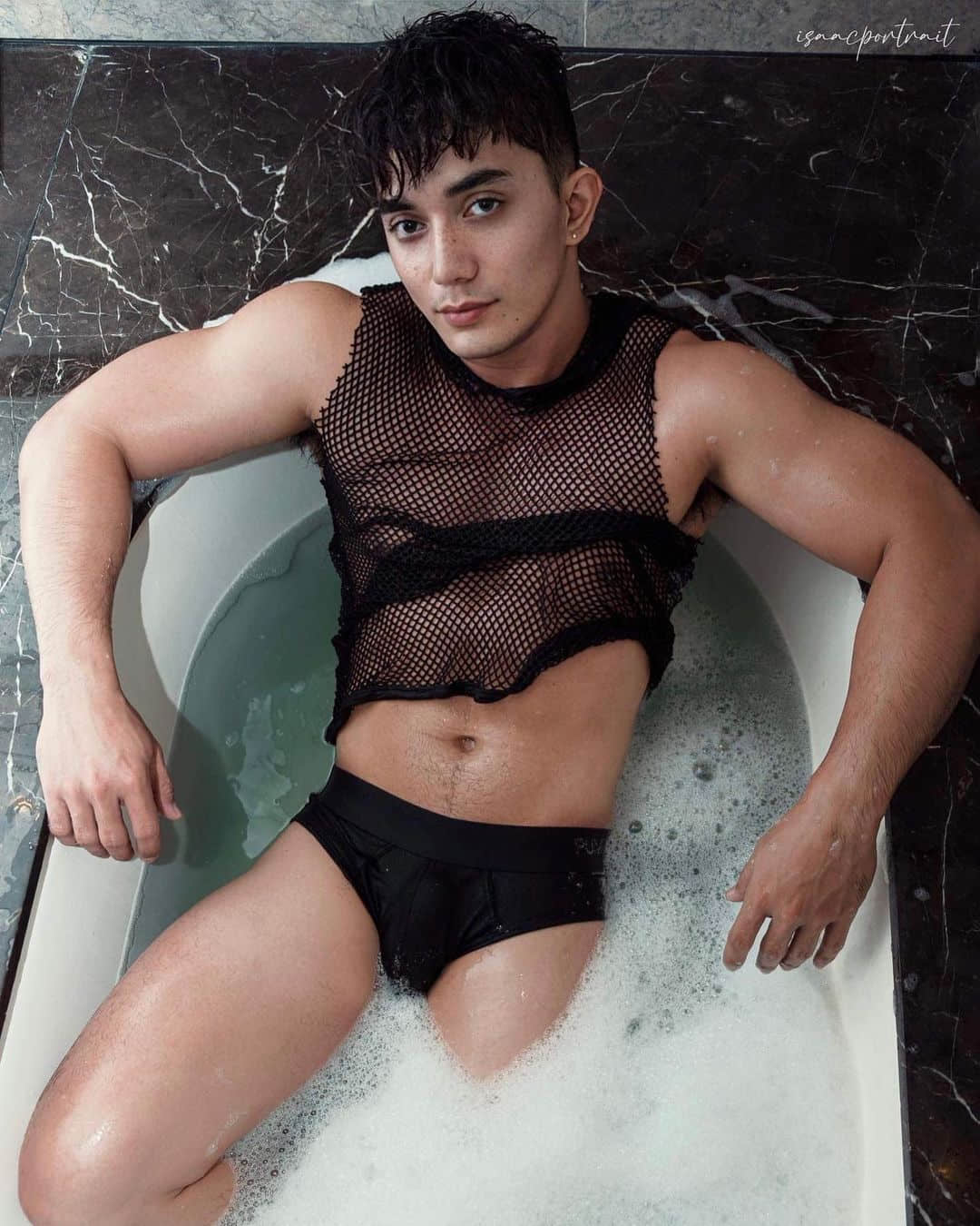 週六嚐鮮肉|我自己就是活招牌! 菲演員成了選美指導教練:EJ Malik-NICEGAY
