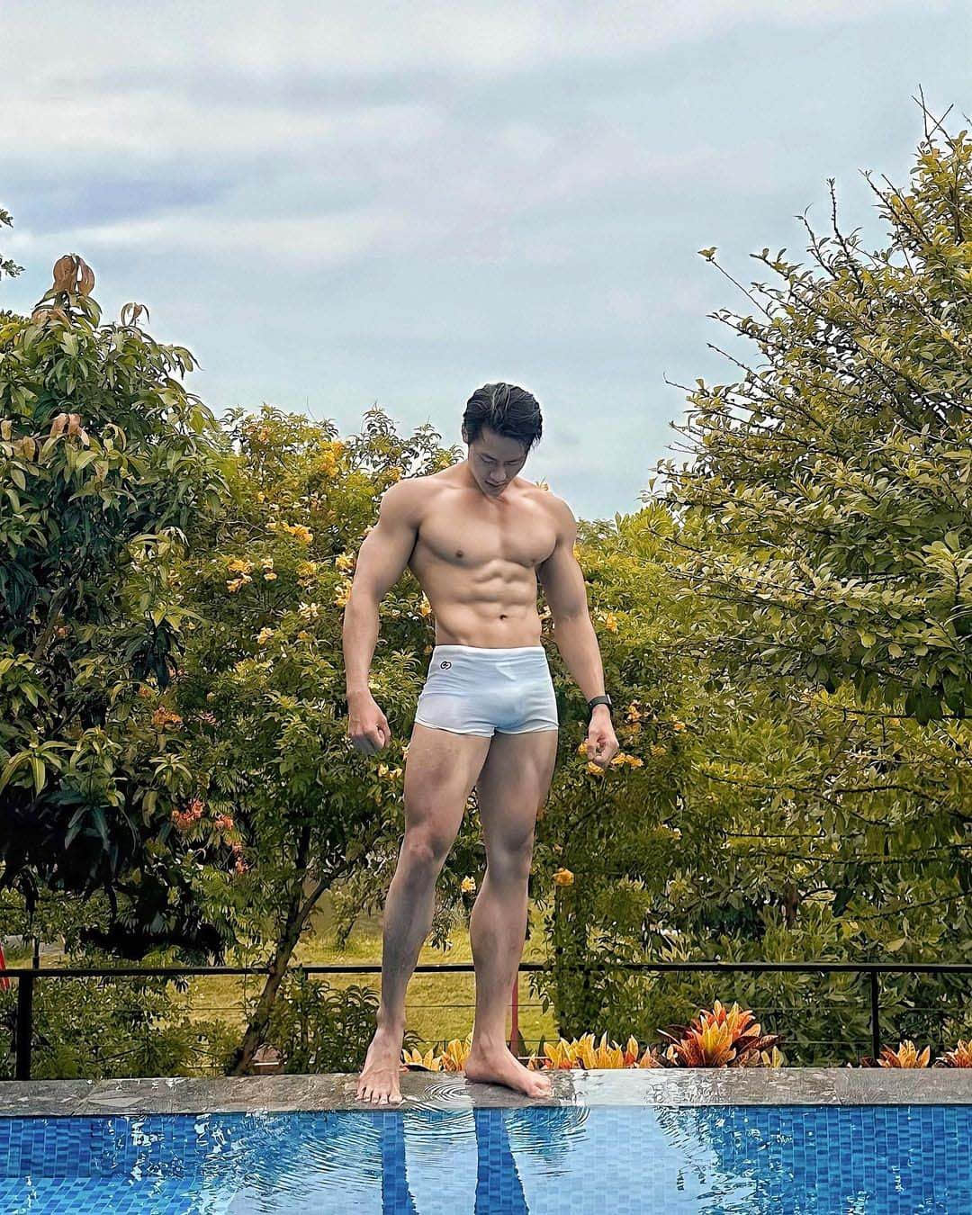 週一品肌肉|男上加男的多人運動!越南選美冠軍:鄧曉德-NICEGAY
