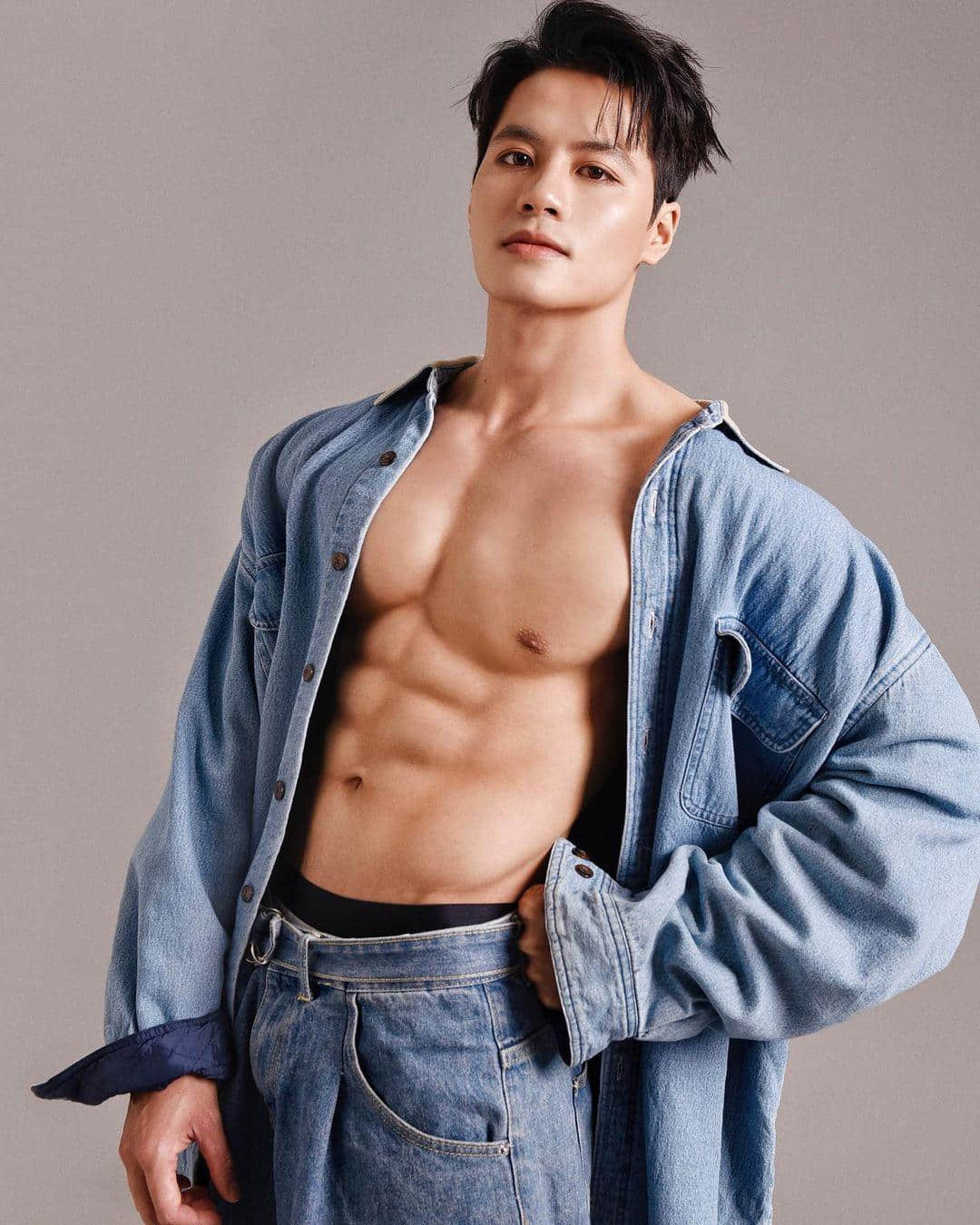 週一品肌肉|男上加男的多人運動!越南選美冠軍:鄧曉德-NICEGAY
