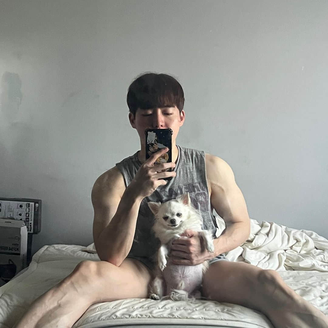 週六嚐鮮肉|挖空褲檔讓你看個夠!韓國男模大解放:高兌源-NICEGAY